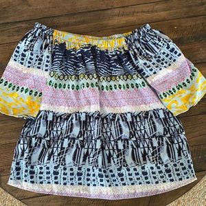 Boutique over the shoulder top